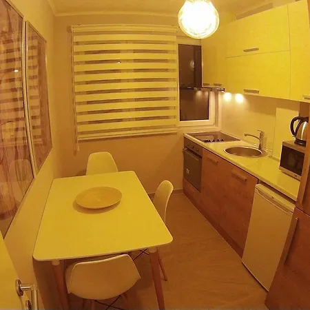 Balkan-inn Parlament Lux 公寓 *